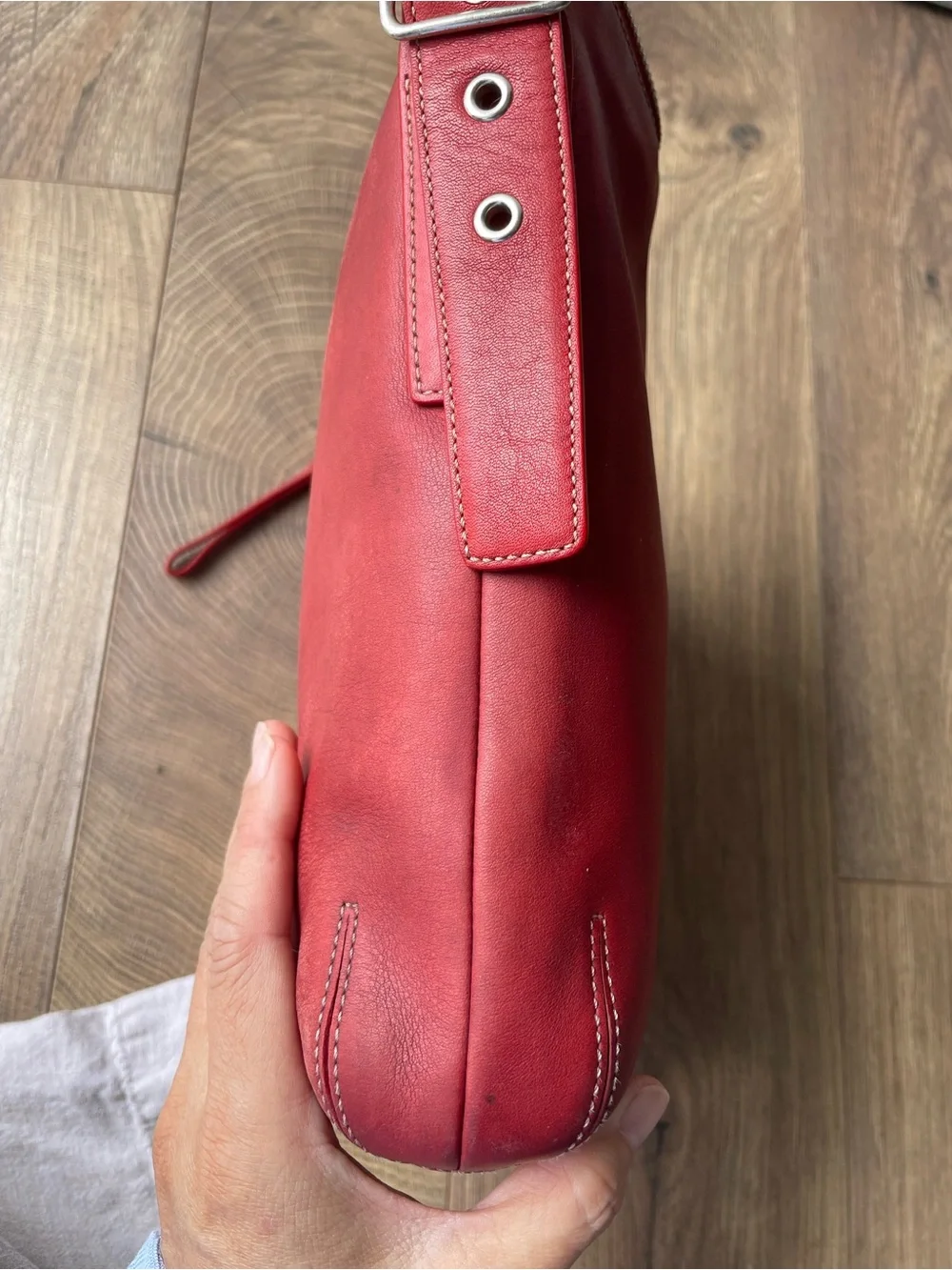 Coach Vintage Legacy Hobo Bag Red Leather 9326 Retro Slim Crossbody Buckle Strap